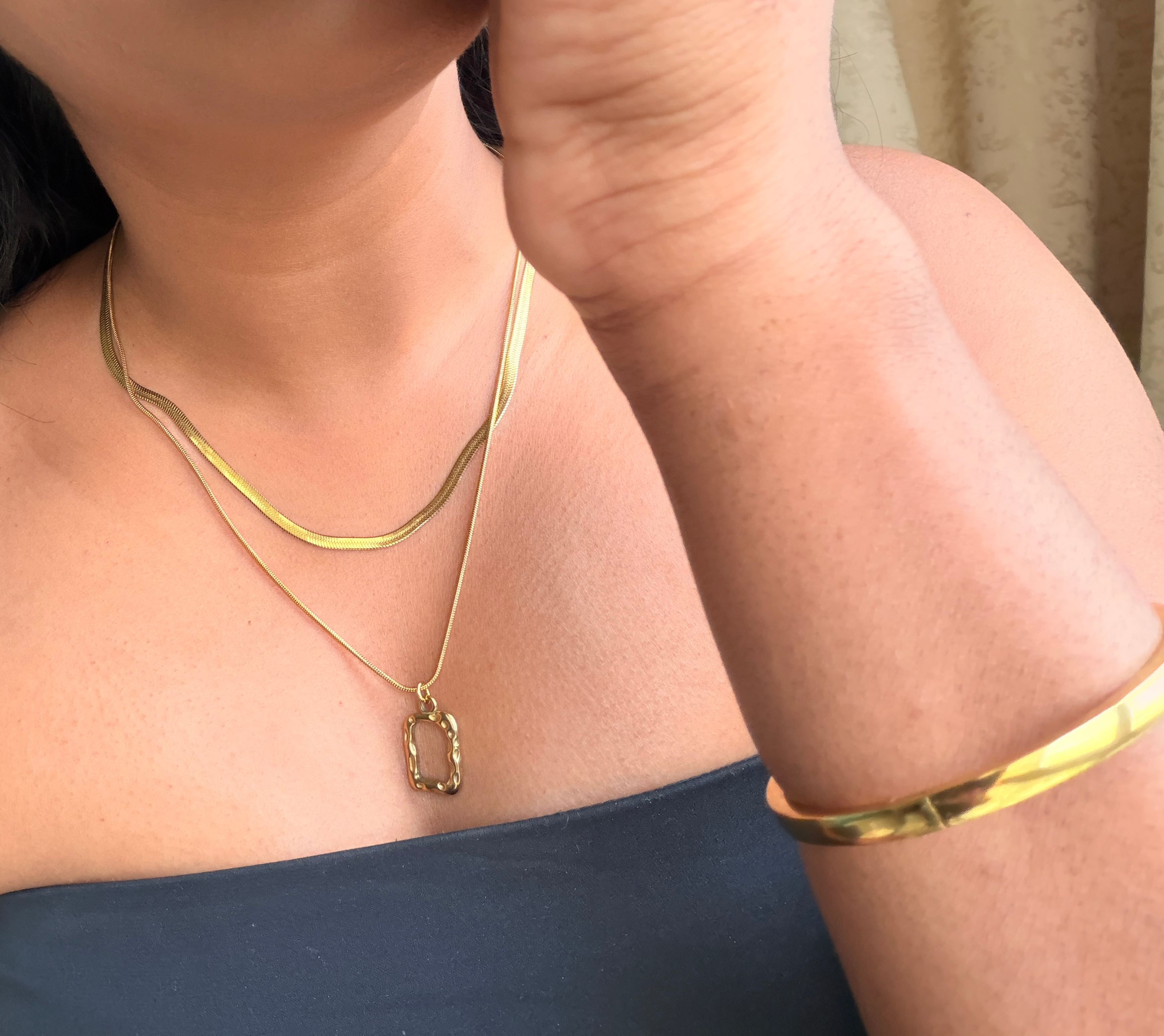 Nola Double chain with pendant