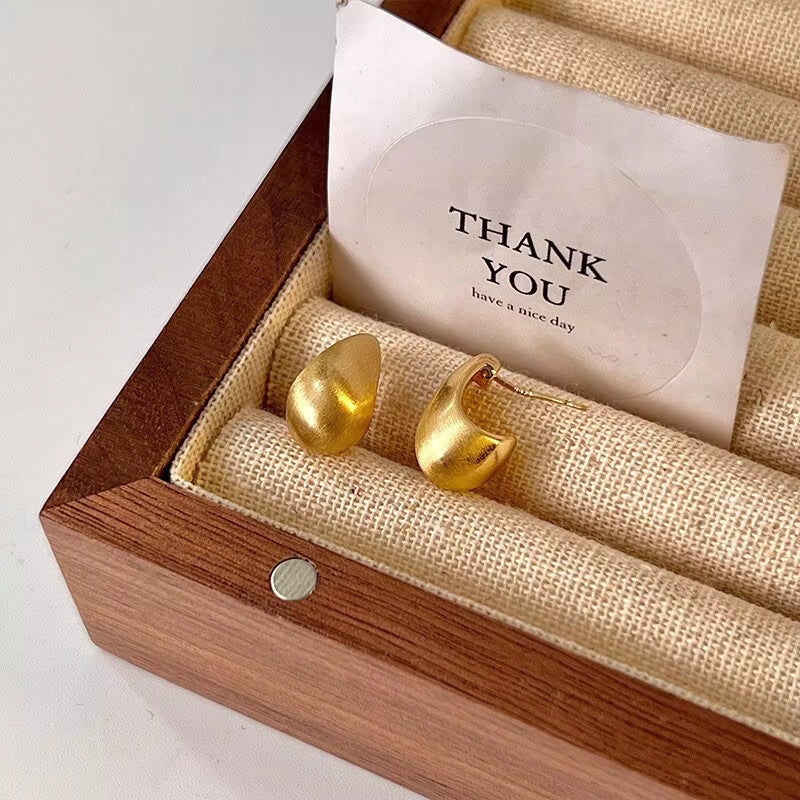 Belle Earrings