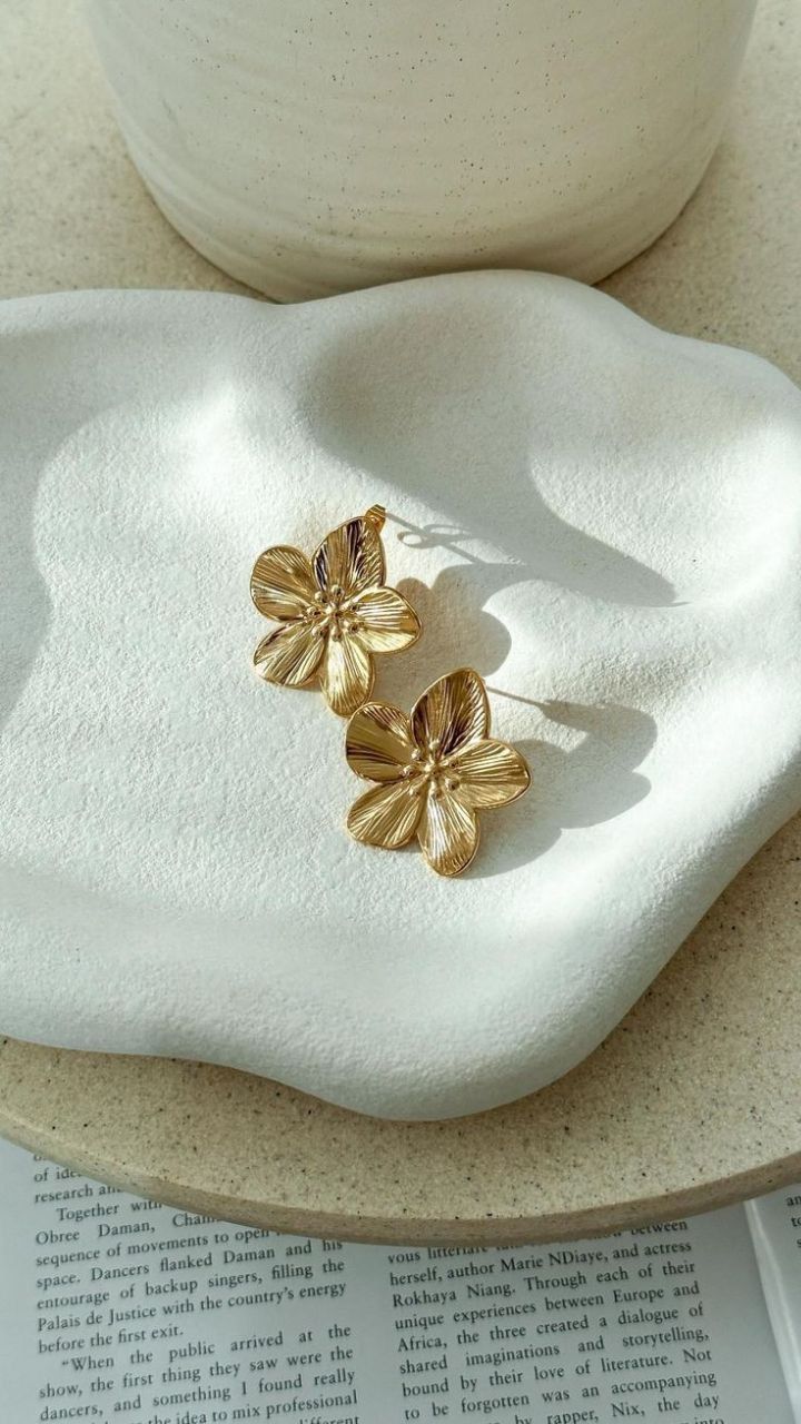 Camellia Earrings