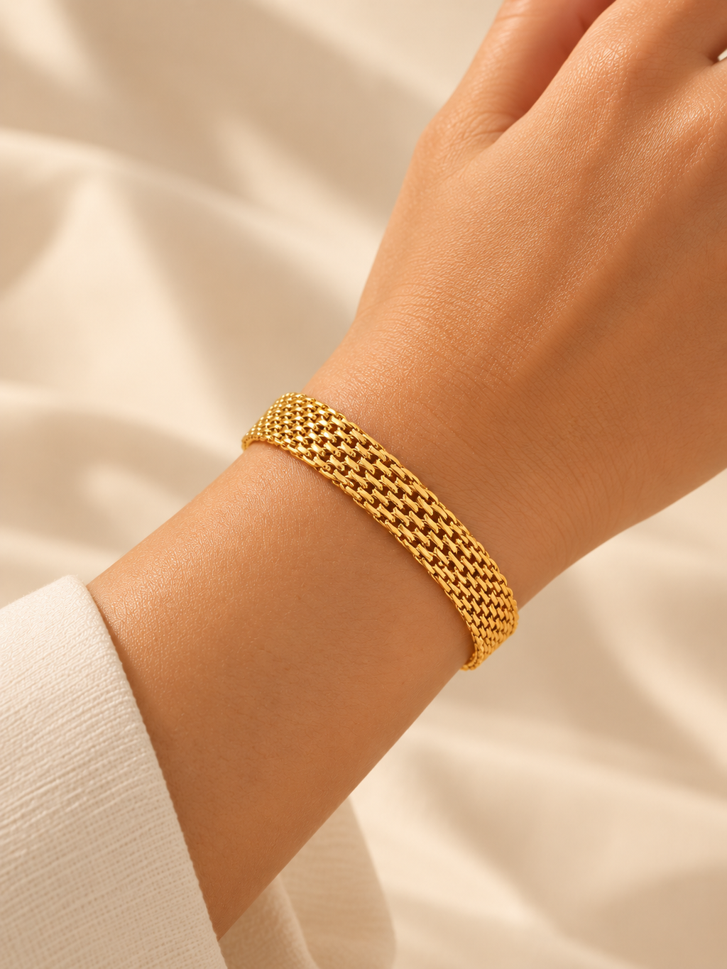 Lavish Bracelet