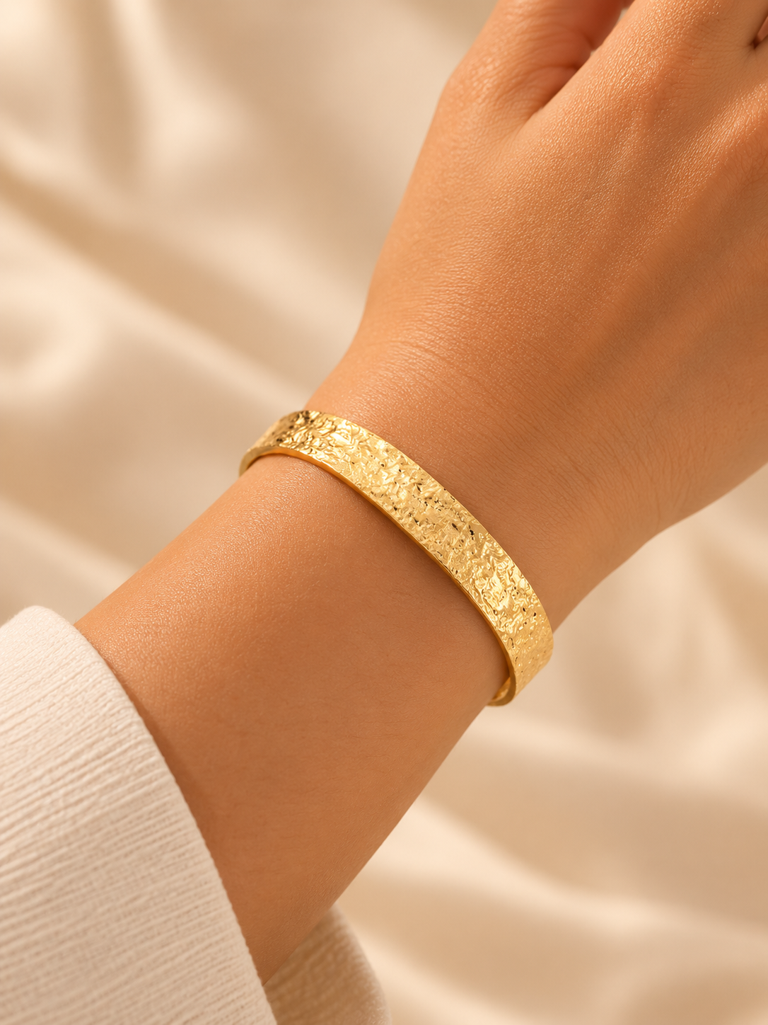 Nirva Bracelet