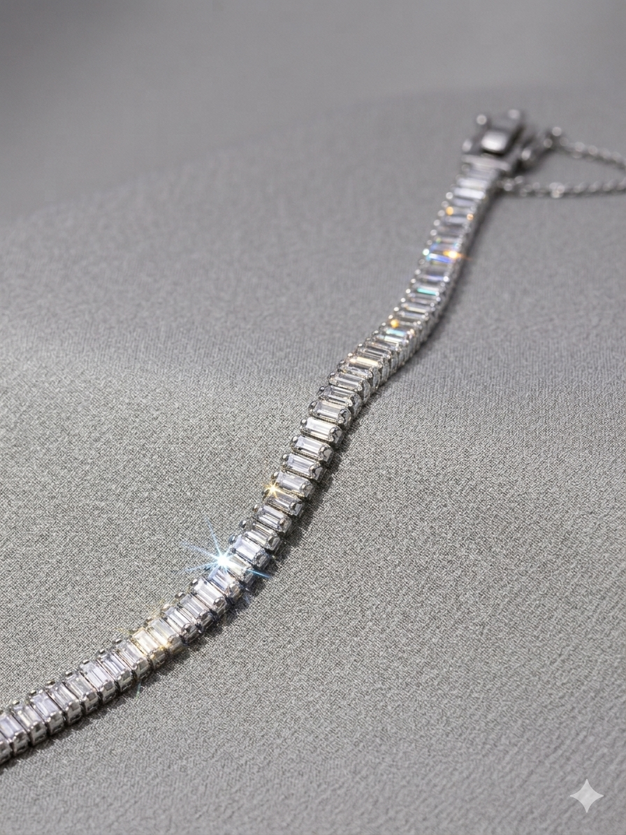 Diana Emerald cut Bracelet