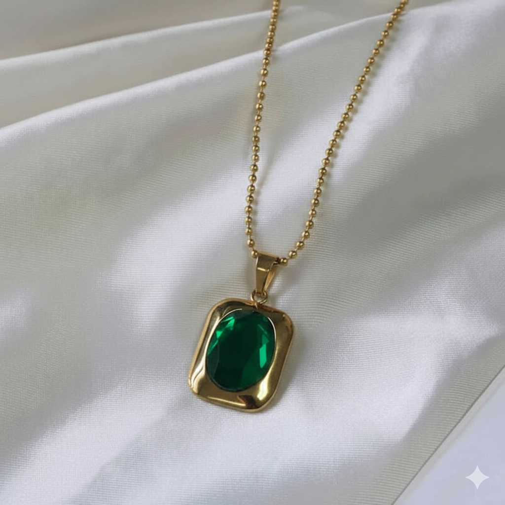 Mina chain with pendant