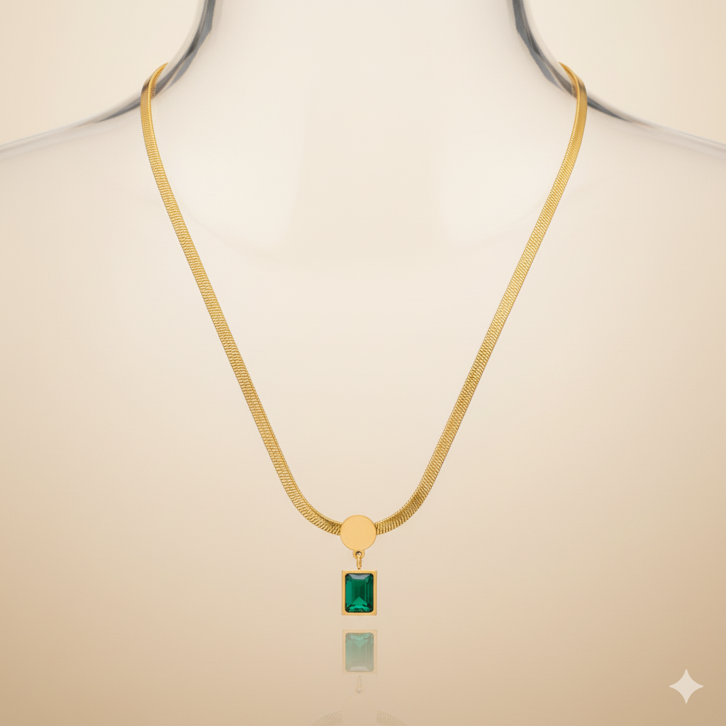 Mystique chain with pendant