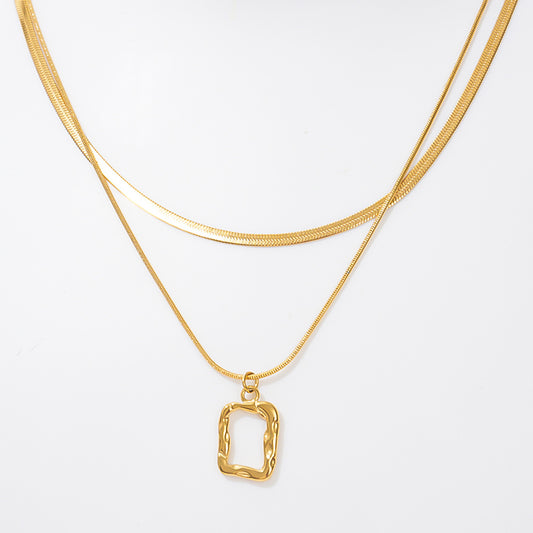 Nola Double chain with pendant