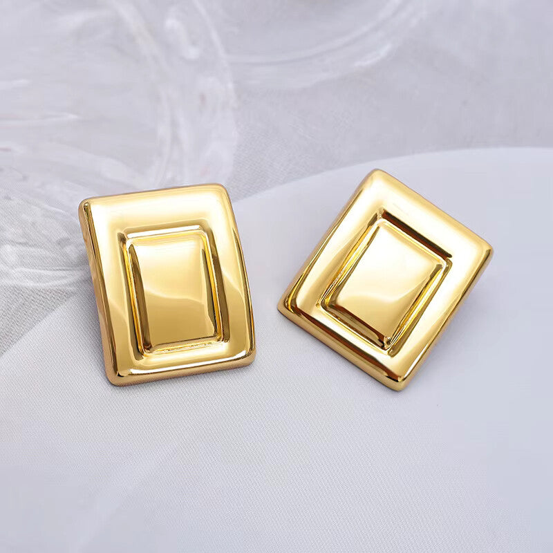 Meher Earrings
